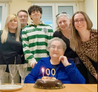 Falconara, Gina Palazzetti compie 100 anni, a 18 anni fu staffetta partigiana